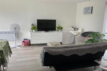 Nicolas Devon Air Bed And Breakfast