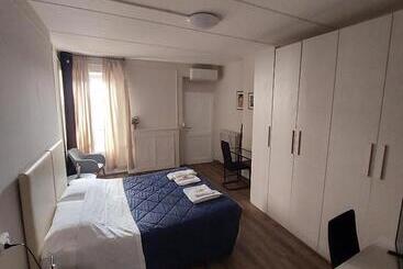 膳宿费 Affittacamere La Mura