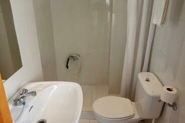 پانسیون Hostal Mobydick2