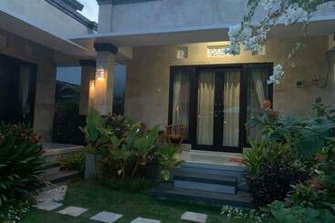 پانسیون Pondok Ardi Villas