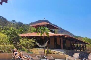 פנסיון Pousada Varanda Da Serra