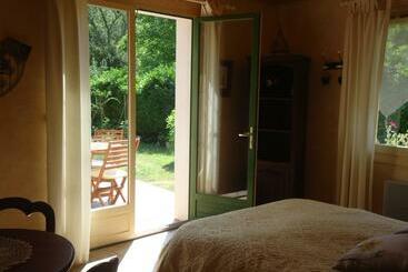 住宿加早餐  Kioui