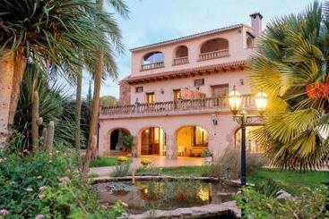 بنسيون Open Sky Villa