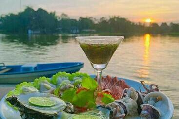 住宿加早餐  Baantia Chomtawan