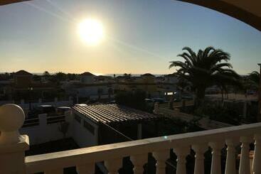 Las Rocas Golf And Sea