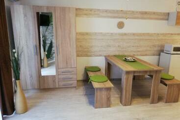 Orchidea Apartman