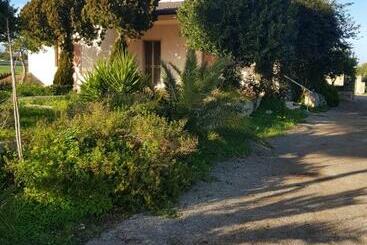 بنسيون Affittacamere Ternulla