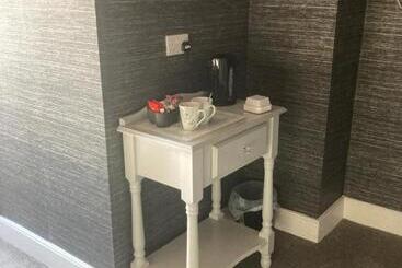 펜션 The Woodszz Guest House