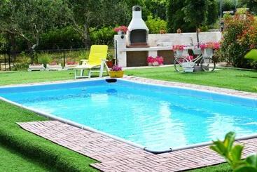 פנסיון Trullo Suite