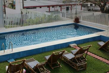 هتل Villas Del Rey