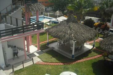 هتل Villas Del Rey