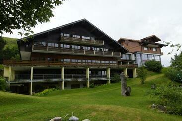 پانسیون Auszeit Hotel Z Aeschiried