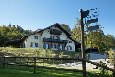 住宿加早餐  Bnb La Clemonie
