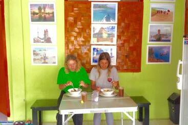 Gonias Hostel