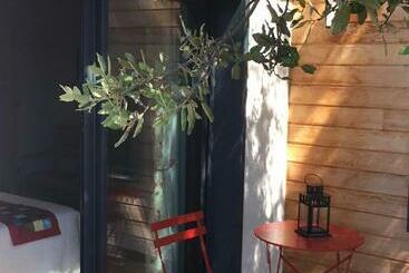 פנסיון Villa Chamarel