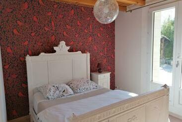 تختخواب و صبحانه Chambre Avec Tout Le Confort D Un Appartement