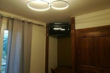تختخواب و صبحانه Chambre Avec Tout Le Confort D Un Appartement