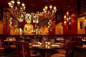 Buddha-Bar Hotel Budapest Klotild Palace