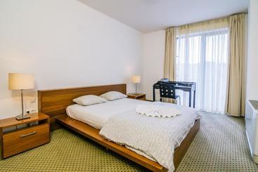 آپارتمان City Gardens Hotel & Wellness