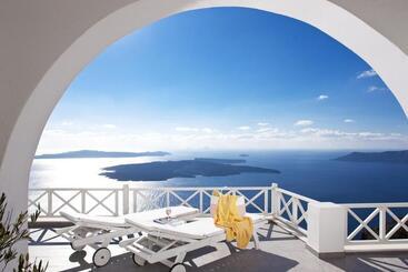 Отель Avianto Suites