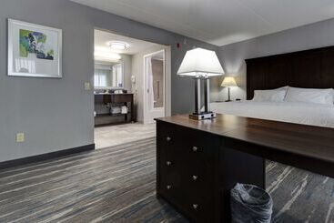فندق Hampton Inn & Suites By Hilton Brantford Conference Centre