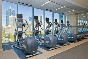 בית מלון כפרי Omni Dallas