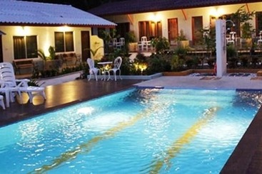 ホテル Phuket Muay Thai House