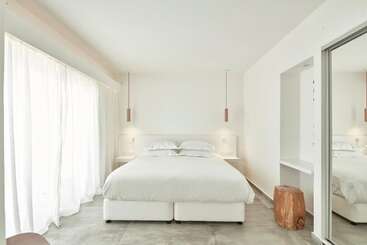 호텔 So Nice Club Resort