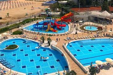 Maritim Hotel Amelia   Luxury Ultra All Inclusive