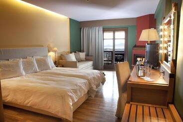 渡假胜地  Kazarma