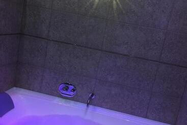 住宿加早餐  Manfredoniajacuzzi