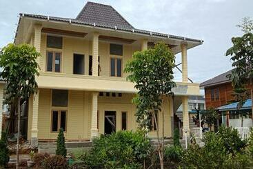 Noah Hotel Silangit