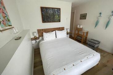 ペンション Sounds Of The Sea