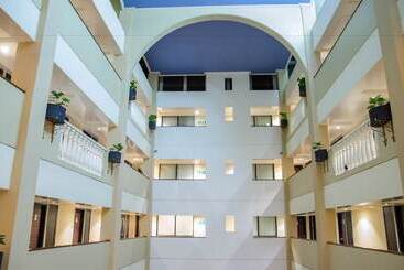 酒店 Best Western Plus Meridian