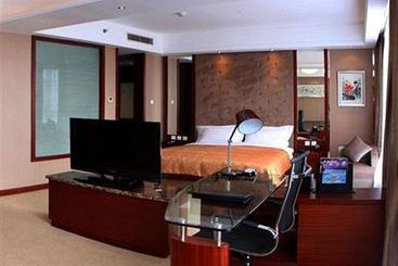 فندق Dalian Furong International