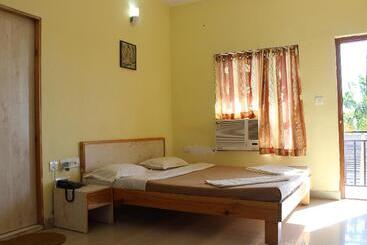 호텔 Gir Jungle Lodge