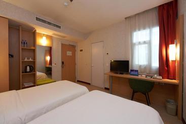 هتل Ibis Beijing Jianguomen