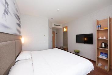 هتل Ibis Beijing Jianguomen