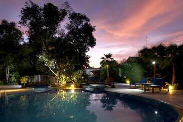 בית מלון כפרי Lpp Garden