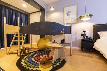 ホテル Qingdao The Castle