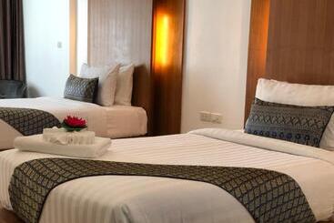 Phi Phi Villa Resort Sha Extra Plus