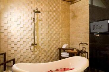 Philea Resort & Spa