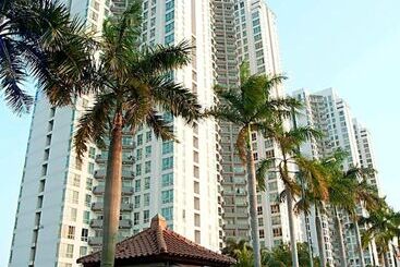 آپارتمان The Residences At Puri Casablanca