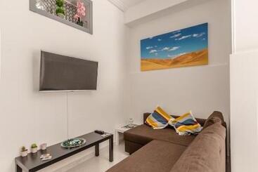 Carlentini House B&b