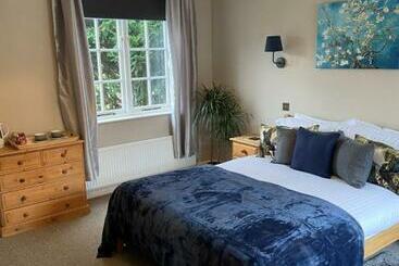 פנסיון The Spotted Cow