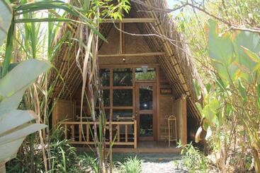 הוסטל Geopark Village