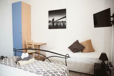 تختخواب و صبحانه Accogliente Casa Livorno