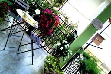 B&b L Angolo Fiorito