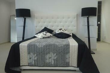 ベッドアンドブレックファースト Vivenda L Olivier