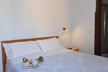 בית מלון כפרי Albergo La Rosetta